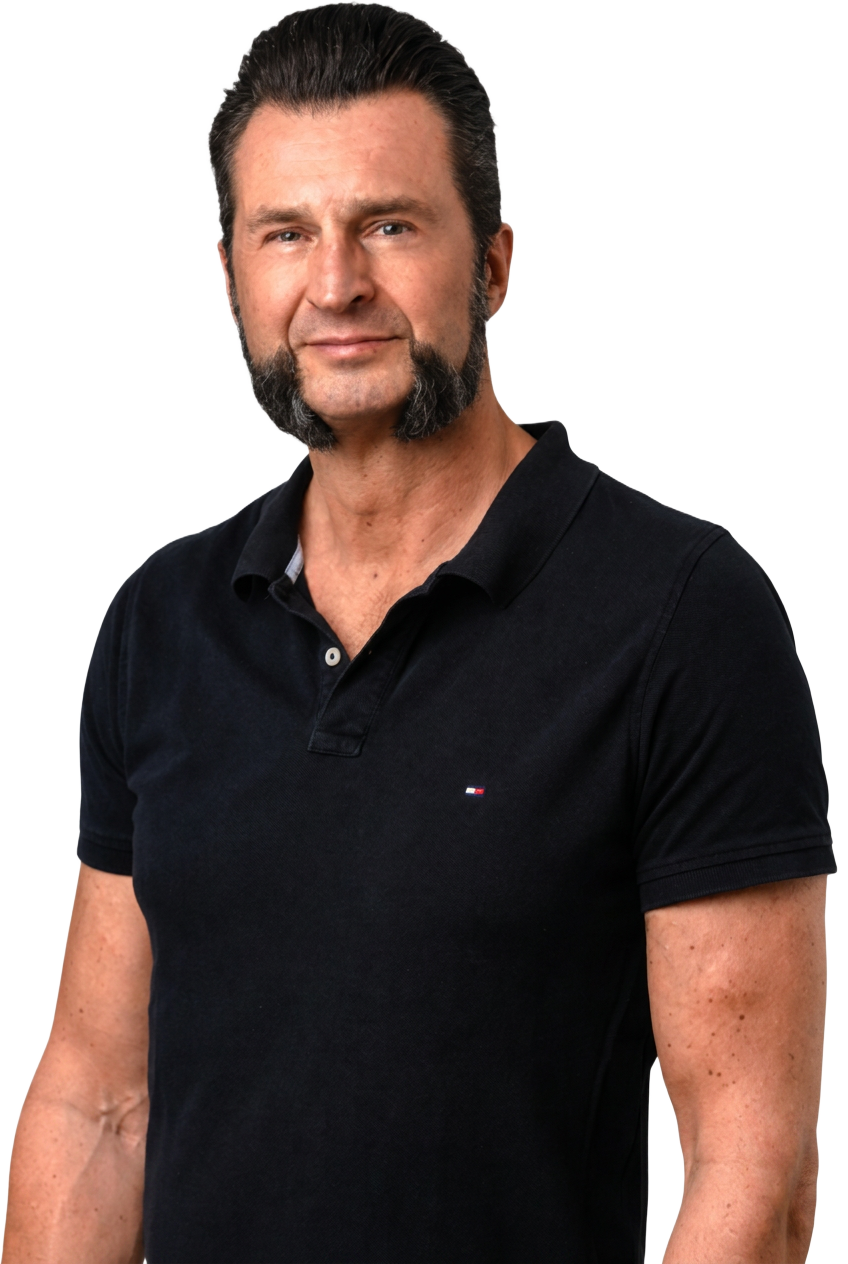 Tom Brigl, SEO-Strategie-Berater und Autor des Topical Authority Architekt